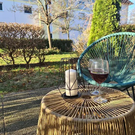 Business Mit Terrasse Apartment Dresden